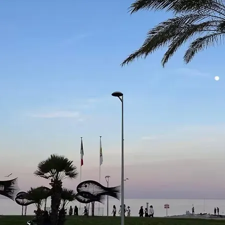 F1 Cozy, 150m De La Cagnes-sur-Mer